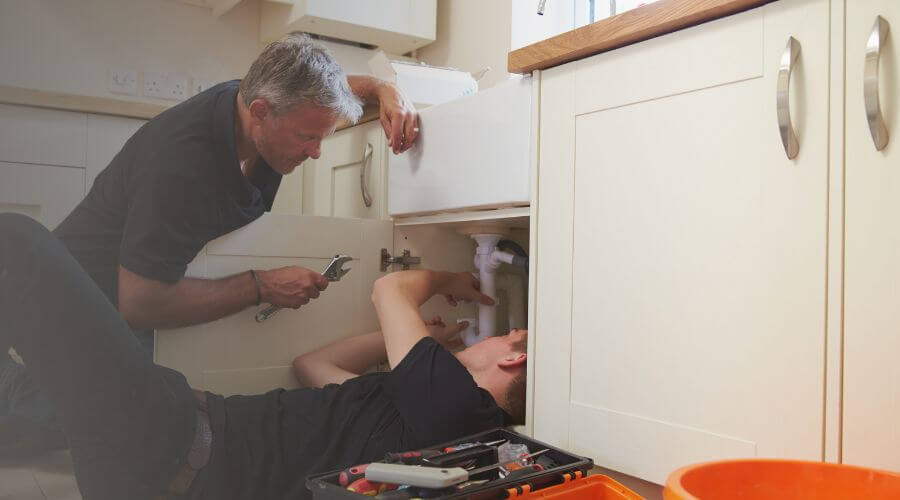Professional water heater repair in Carlsbad, TX